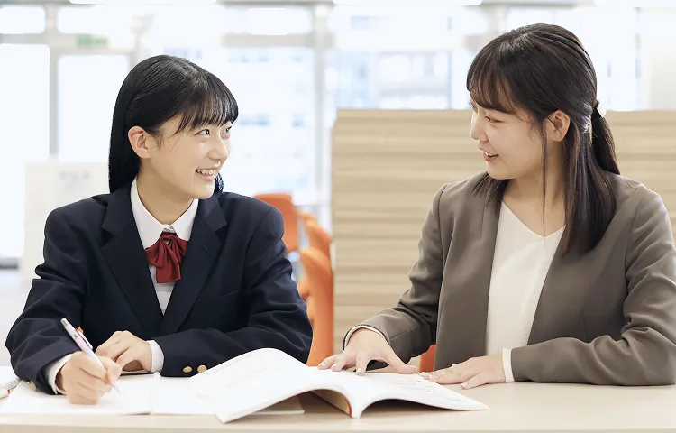 生徒と講師のイメージ