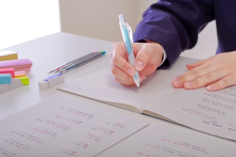 不登校による勉強の遅れを取り戻すおすすめの学習方法