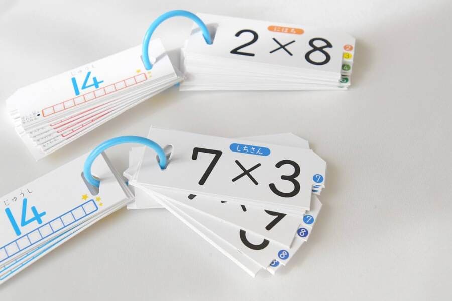 算数が苦手な子どもは「算数障害」の可能性も｜特性を理解して適切にサポートしよう