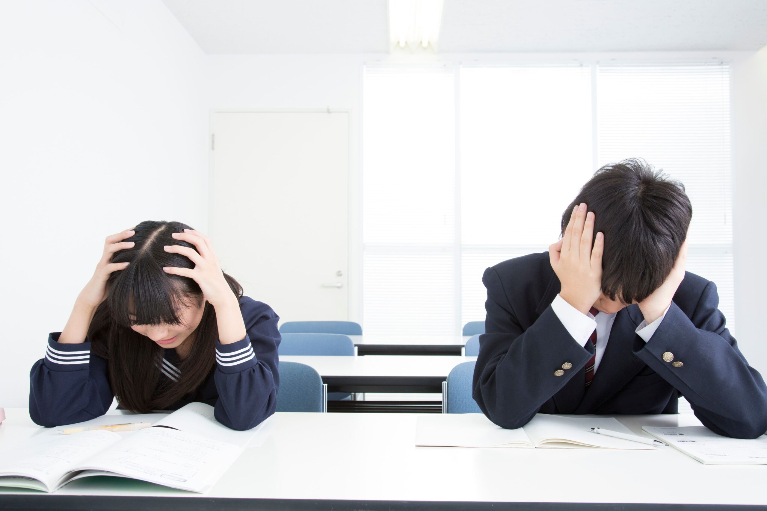 中3から勉強を始めても手遅れ？巻き返すための勉強法を教科別に解説