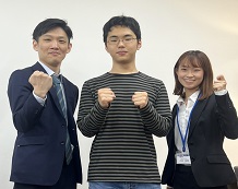錦見泰輝さんと森本先生、吉田先生