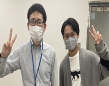 原田先生(プロ講師)と西原くん