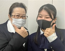 新冨眞子さんと泉先生