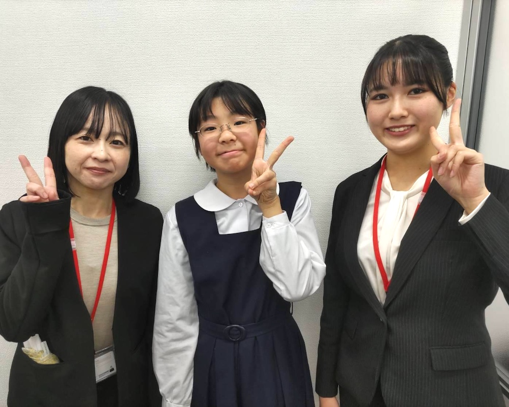 46110003393_二宮　愛彩
