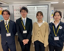 金谷羽琉歌さんと西林亜味先生・福居星七先生・白井洋旭先生