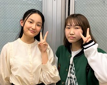 光永 仁月さん(右・祇園北高校)と的場先生