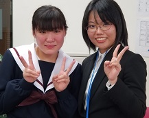 中尾桃華さんと古閑優月先生