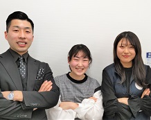 金井梨緒さんと中澤先生、山田先生