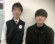 講師の豊村先生と一緒に