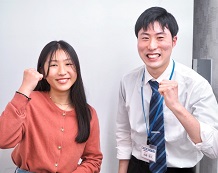 合格を勝ち取りあふれる笑顔!高橋先生と中村美琴さん!