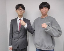 国士舘大学に合格 清水先生と勝利のガッツポーズ