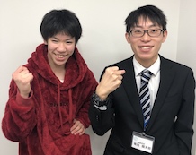 菊岡先生と斎尾くん、喜びの満面笑顔