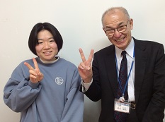 小林優南さん(川中島中)と鈴木先生