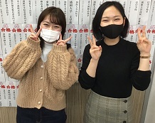 野澤さん(左)と戸坂先生(右)