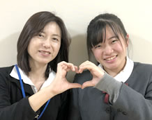 山口萌々さんと前川先生