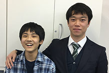 安藤 優希君と担当の鈴木先生