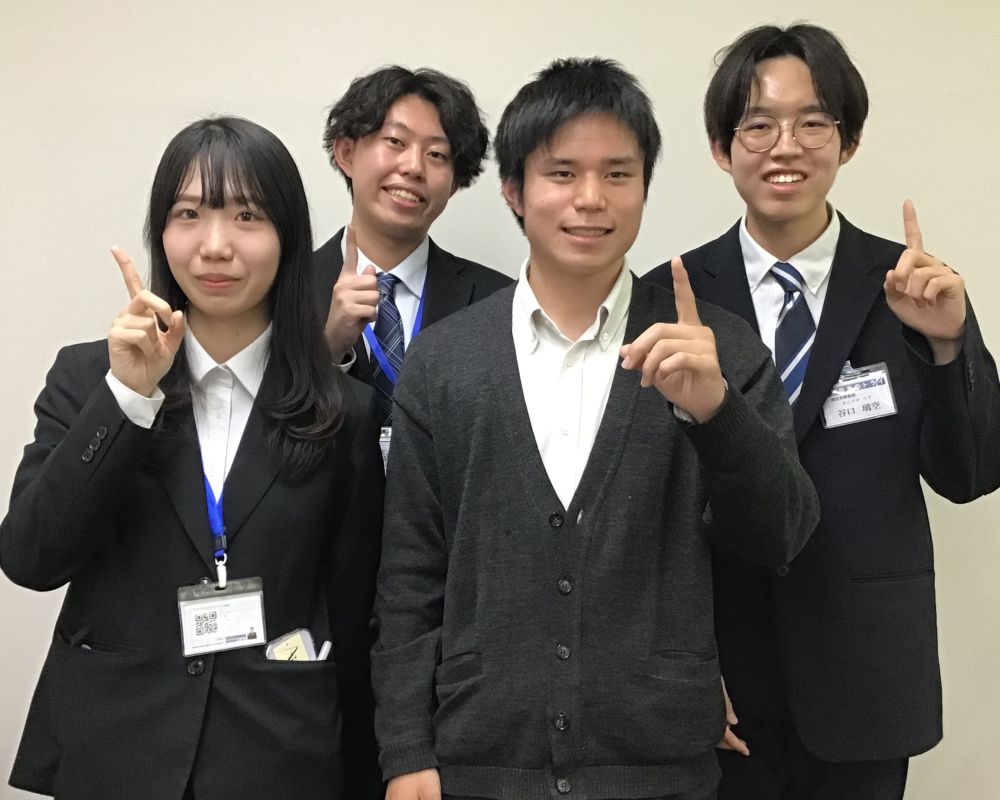 小牧快十さん