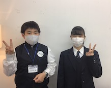 徳里さんと向深澤先生(コロナ感染対策として写真もマスクをしています)