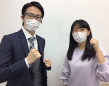 Kさんと岡崎先生(コロナ感染対策として写真もマスクをしています)