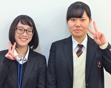土屋奈々講師と萌那さん(2020年度大学合格)