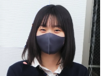 本山 芽衣さん