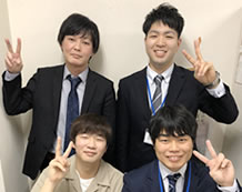 眞野祐翔さんと小久保先生・東条先生・笹川先生
