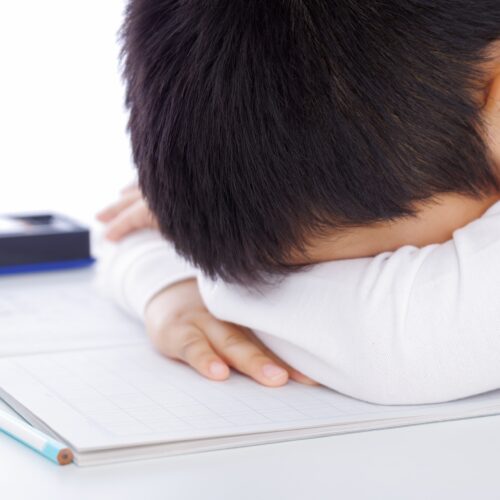 小学6年生の偏差値が上がらない！中学受験を迎える年に保護者様ができることは？原因と対策を解説