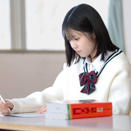 駒澤大学の総合型選抜の小論文とは？過去のテーマや対策を解説