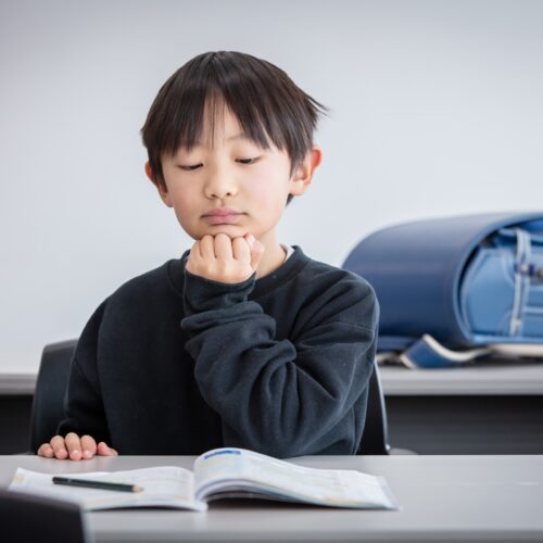 中学受験スランプに悩む親子へ｜「やめたい」「もうやめる」と思った時がチャンス！秋からの挽回法と心の支え