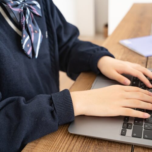 基本情報技術者試験で大学入試合格を目指せる？資格の活用方法を解説！