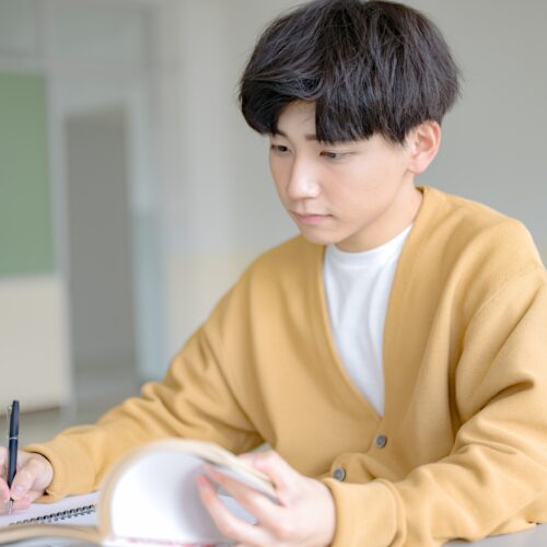 大学受験の選択科目どう決める？文系理系別調べ方と後悔しないための判断基準を徹底解説