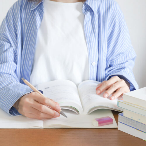 【2026年最新】國學院大學の偏差値一覧を学部別ランキングで紹介｜入試の特徴と対策