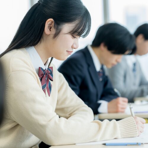 【2026年度最新版】学習院大学の偏差値はどれくらい？学部別難易度やGMARCH内でのレベルを解説