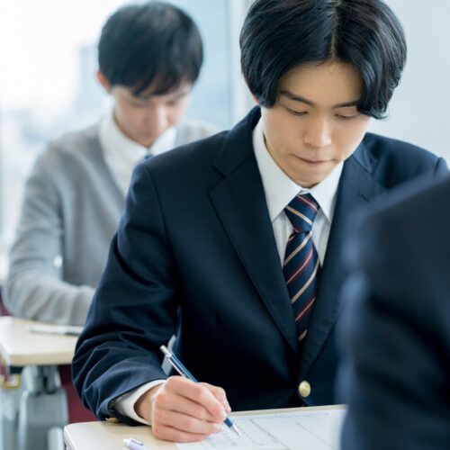 【2026年最新】帝京大学の偏差値一覧を学部別ランキングで紹介｜入試の特徴と対策